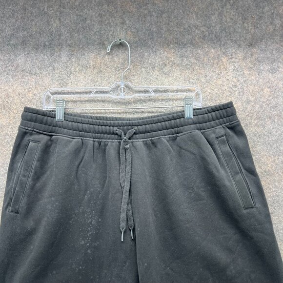 Puma Shorts Mens XL Black White Elastic Waist Spell Out Logo Extra Large Fleece - Picture 2 of 10